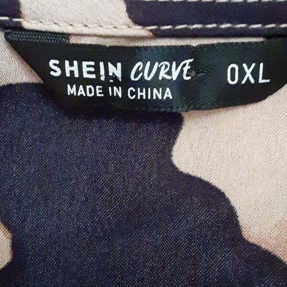 Flounce Sleeve Leopard TIe Front Peekaboo Jumpsuit - Picture 10 of 10